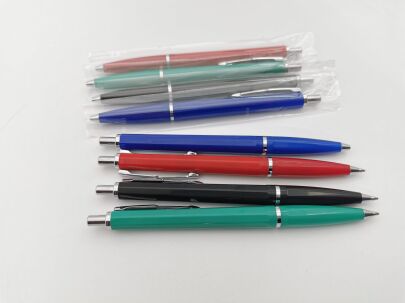 SANTE Długopis OCTAGON korpus GREEN wkł. niebieski